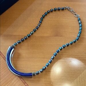 Sleek Blue and Silver Necklace with Iridescent Beads